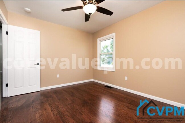 Building Photo - 930 Autumn Valley Ln