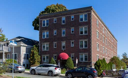 Building Photo - 15 Governors Ave