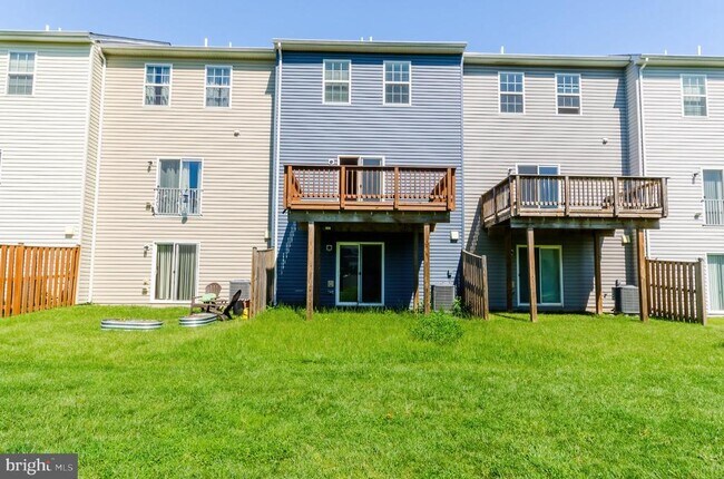 Building Photo - 172 Drexel Ct