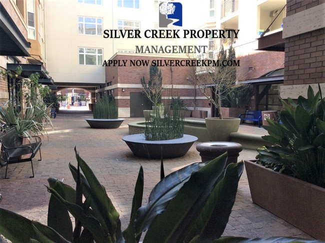 Building Photo - Appliances Included 3 BEDROOM HOME LOCATED IN DUBLIN!  - AVAILABLE ON NOV 15