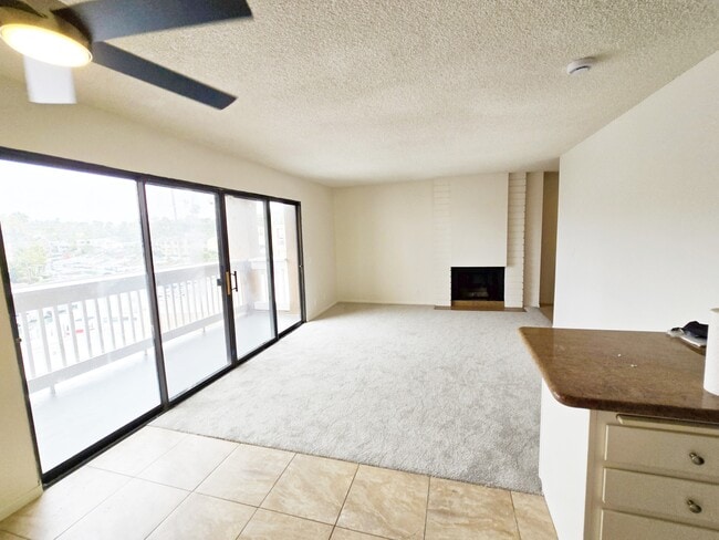 Building Photo - 4705 Marina Dr