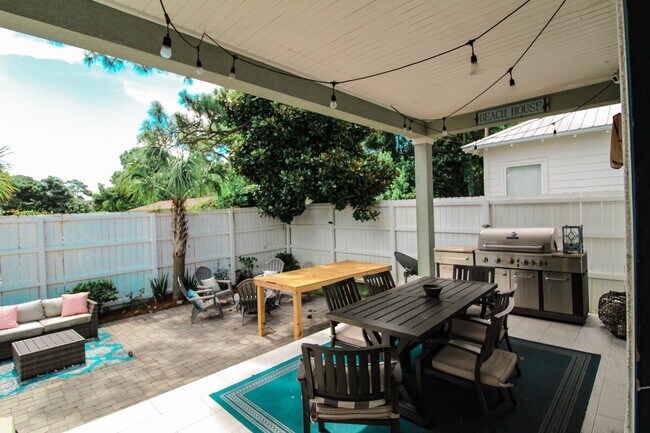 Building Photo - 283 Lakeland Dr