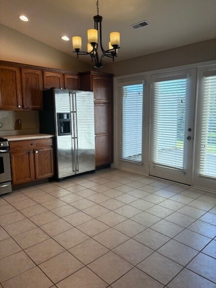 Building Photo - 1734 Fir Ave