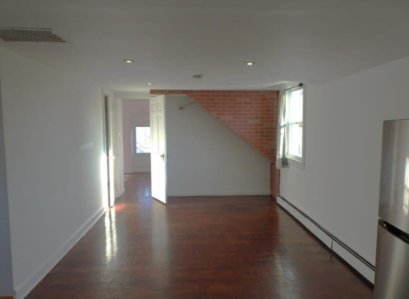 Building Photo - 328 Mt Prospect Ave