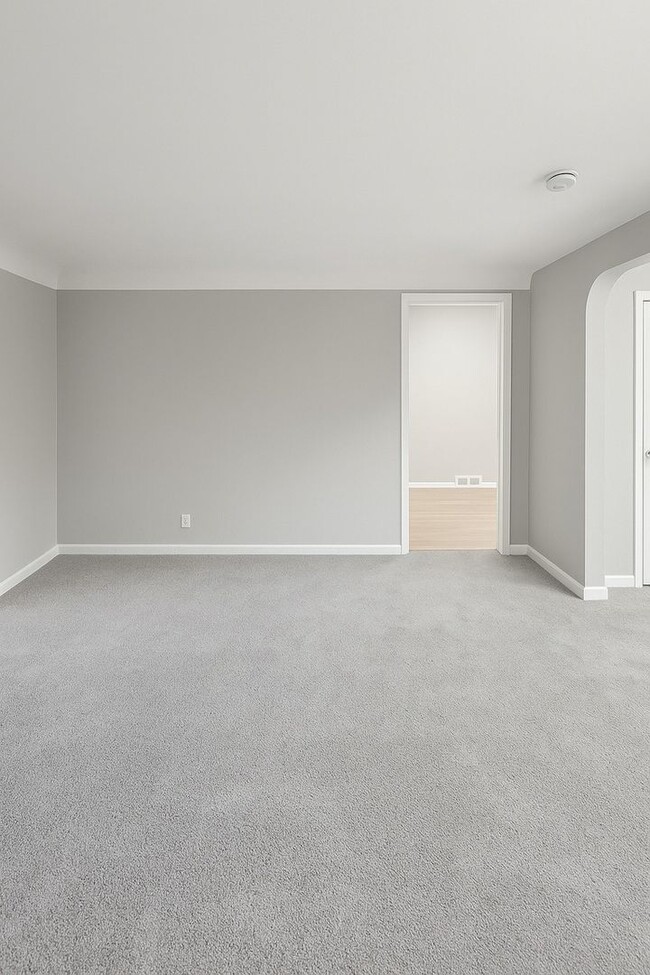 Building Photo - Charming 3-Bedroom Home for Rent in Detroi...