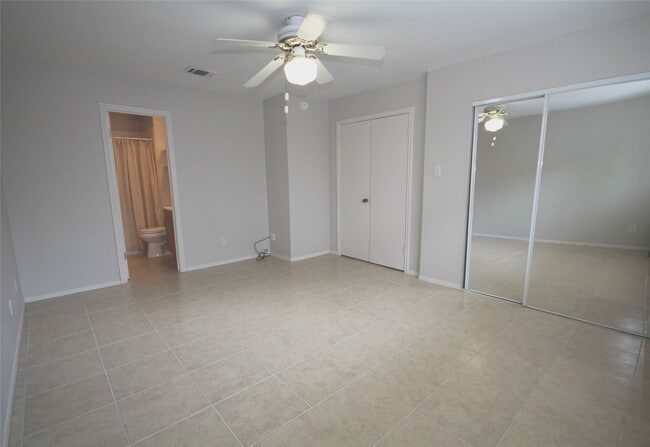 Building Photo - 1106 Ravenscourt Dr