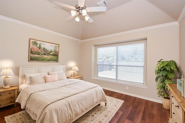 Building Photo - 15007 Grape Orchard Ct