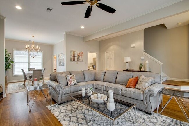 Building Photo - 1018 Harbor Bend Cir