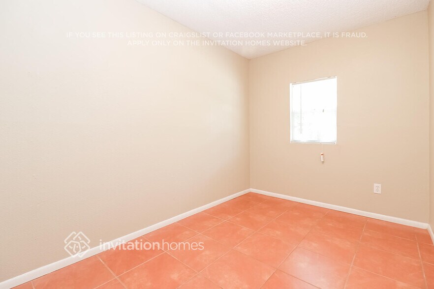 Building Photo - 12111 92nd Way N