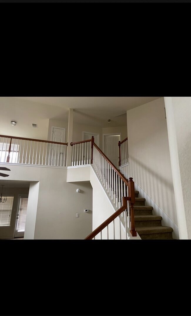 Building Photo - 5104 Lions Gate Ln