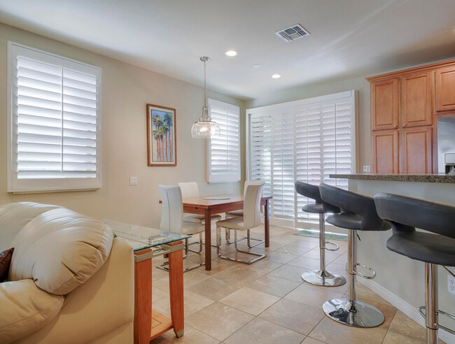 Building Photo - 80113 Avenida Linda Vista