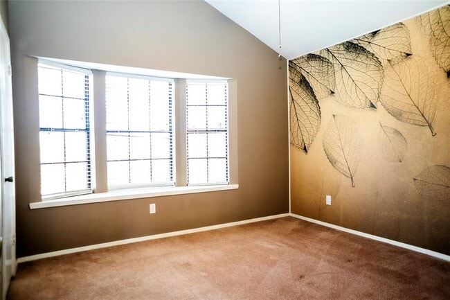 Building Photo - 11901 Swearingen Dr