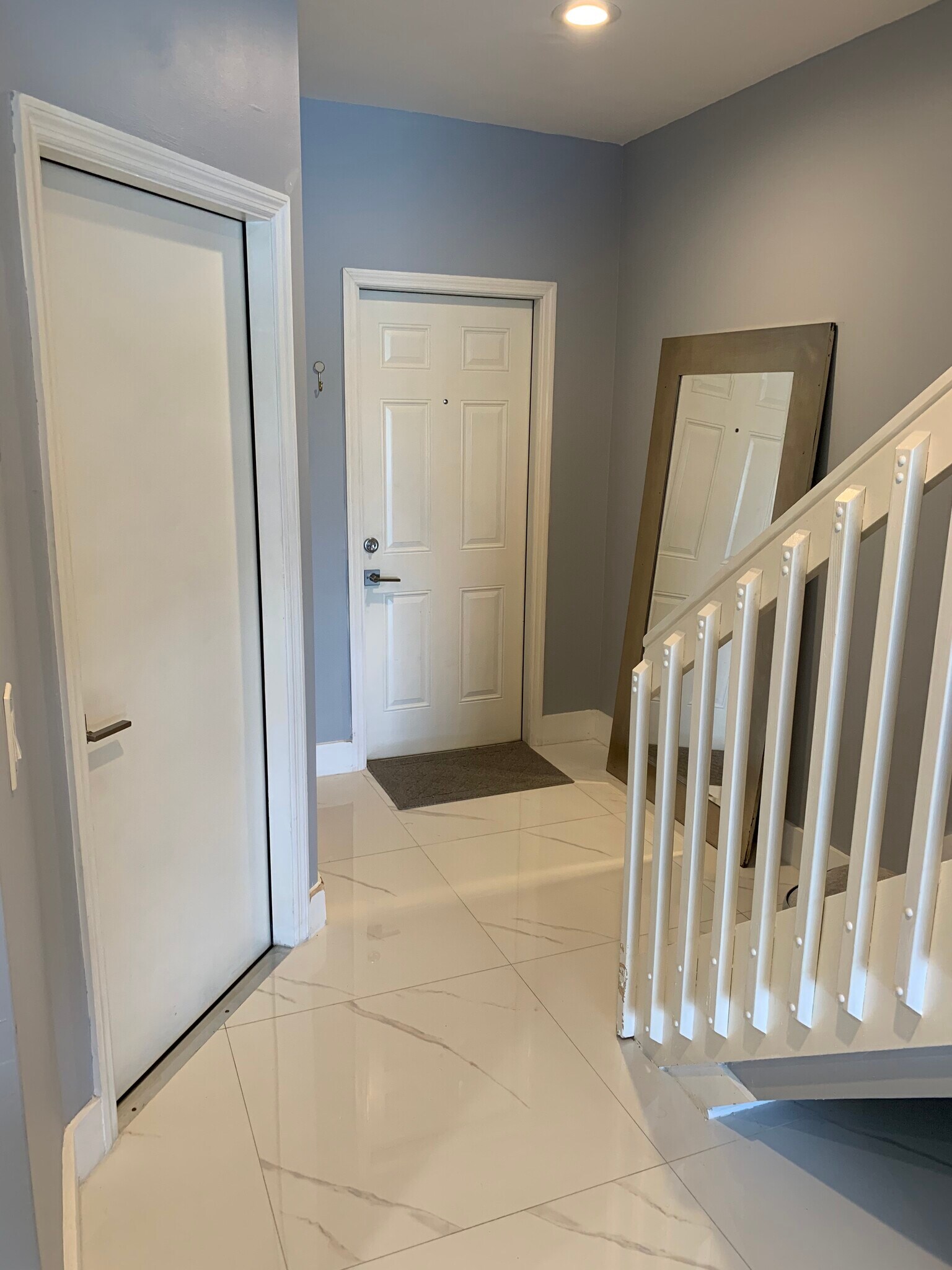 Building Photo - 223 SW 120th Ave