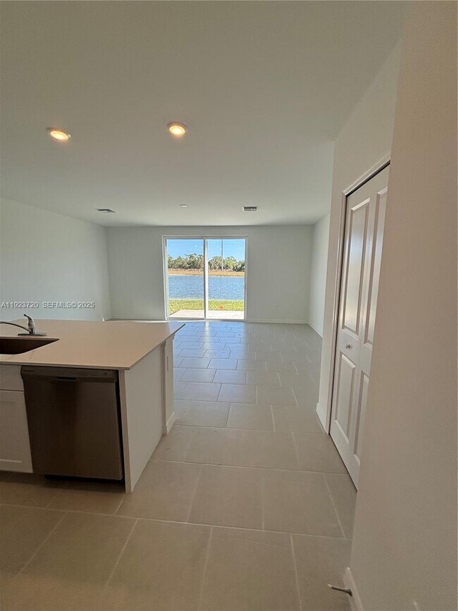 Building Photo - 17459 Monte Isola Wy