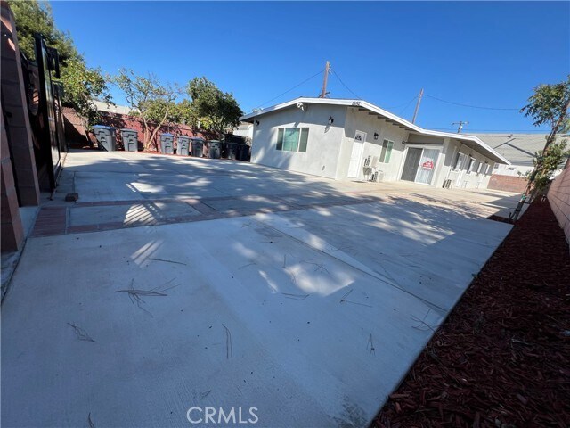 Building Photo - 1517 S Diamond St