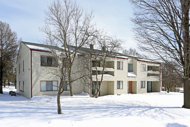 Building Photo - Granderview Apartments