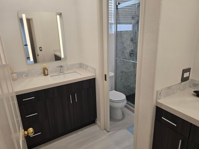 Building Photo - Nicely Updated Three Bedroom Home in Torrey Hills