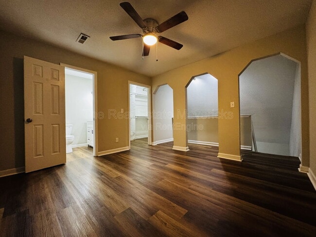 Building Photo - 4602 Delashmitt Rd