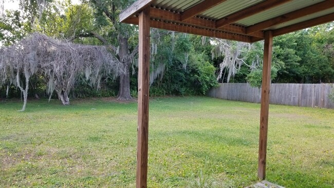 Building Photo - Three bedroom 2 Bath in Winter Park
