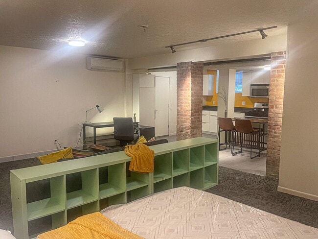 Interior Photo - Beautiful Renovated Units