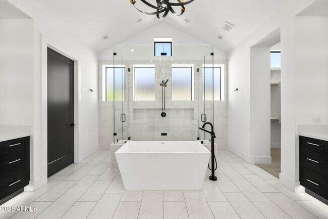 Building Photo - 13267 E Ranch Gate Rd