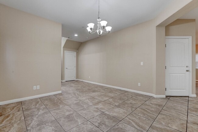 Building Photo - 1067 Fish Pond Ave