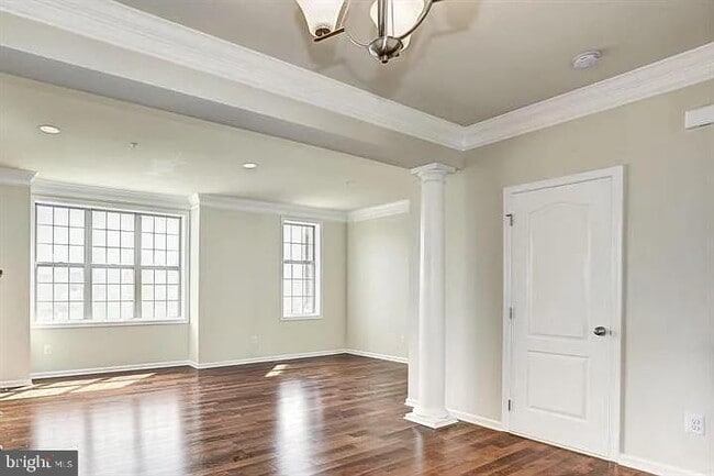 Building Photo - 22635 Norwalk Square