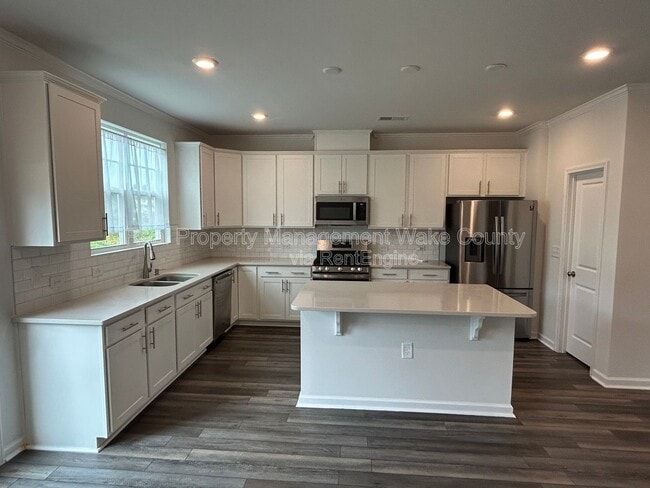 Building Photo - 1041 Shoreside Dr
