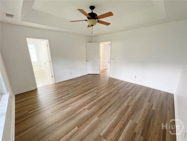 Building Photo - 128 Cormorant Way