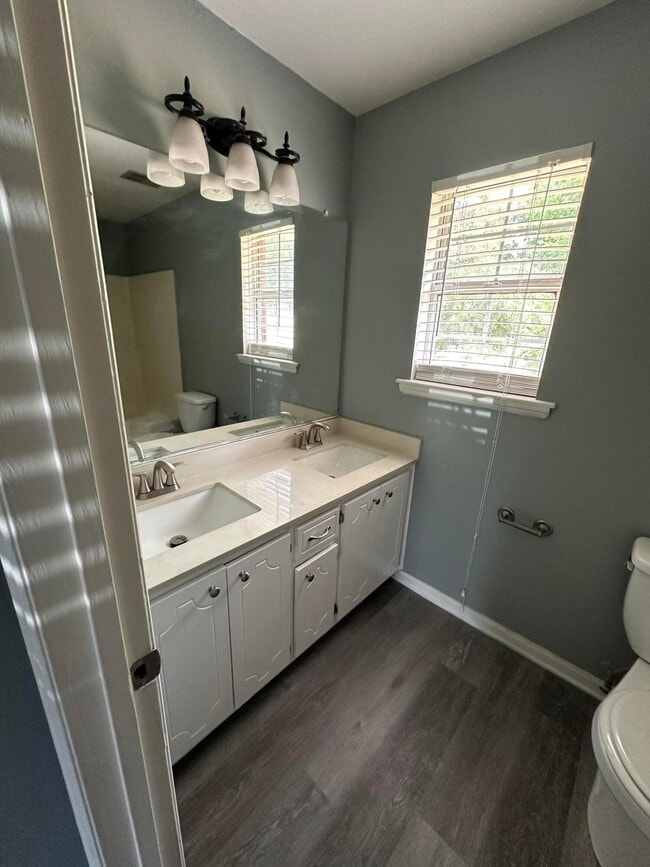 Building Photo - 4312 Wild Rose Dr
