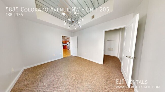 Building Photo - 5885 Colorado Ave NW