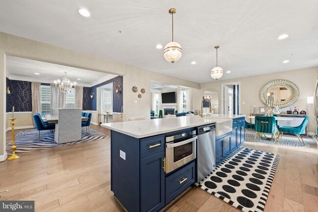 Building Photo - 607 Somerstown St