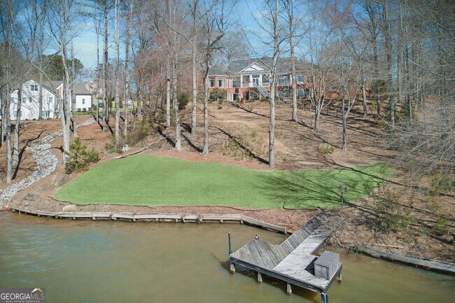 Building Photo - 300 Island Cove Dr