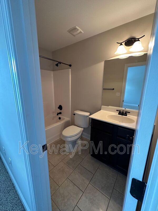 Building Photo - 1731 Edenburg Way