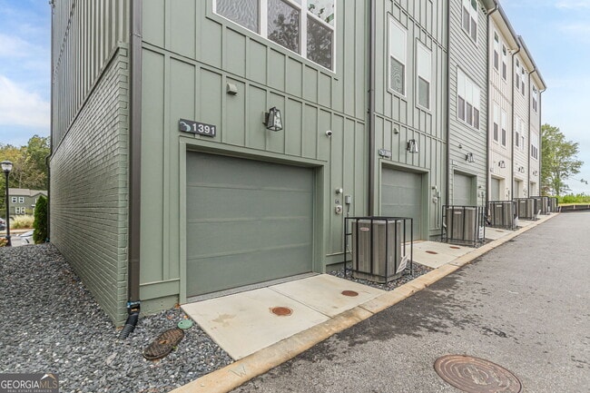 Building Photo - 1391 Cozy Ct. SE