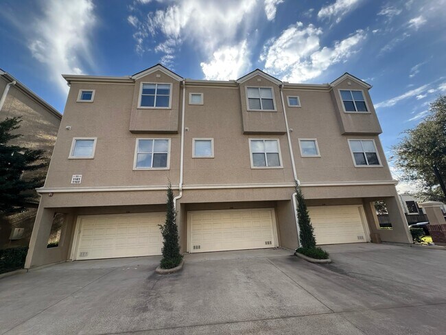 Building Photo - 12707 Boheme Dr