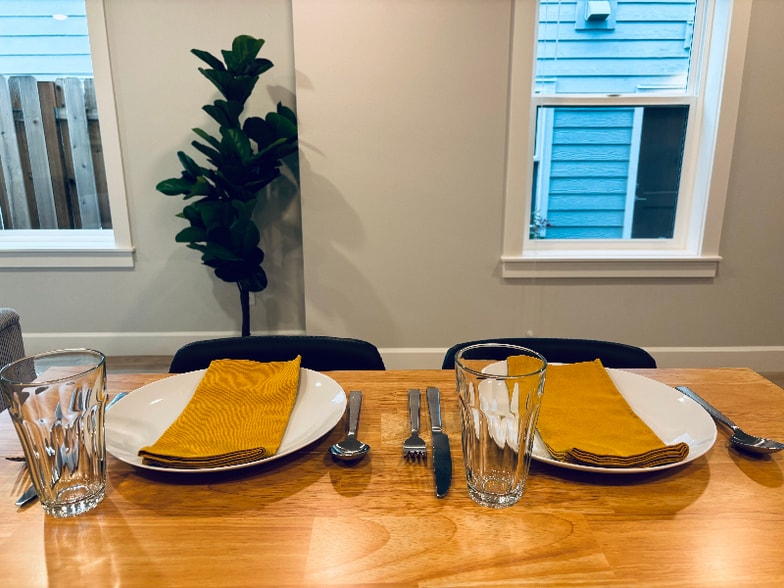 Building Photo - 3815 SE Tenino St