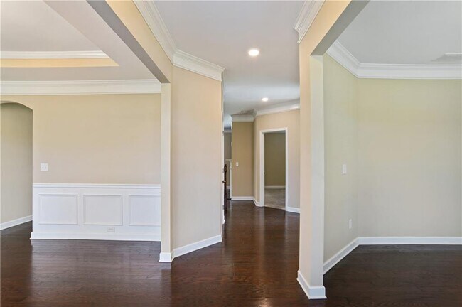 Building Photo - 4835 Edgemoore Trce