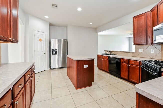 Building Photo - 4207 Old Arbor Way