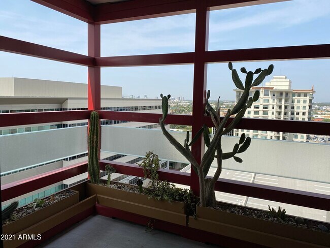 Building Photo - 4808 N 24th St