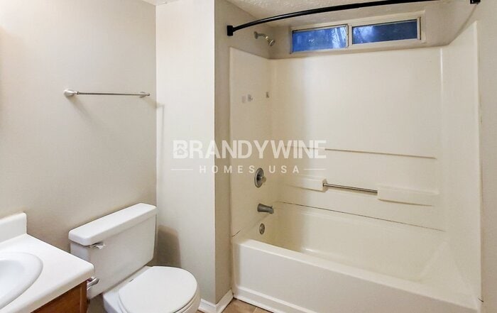 Building Photo - 2600 Clifton Downs Trail