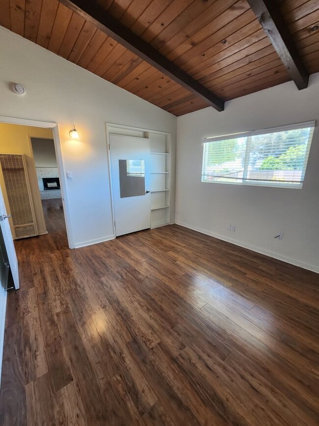 Building Photo - Comfortable 2 Bed, 1 Bath in Beautiful Grover Beach