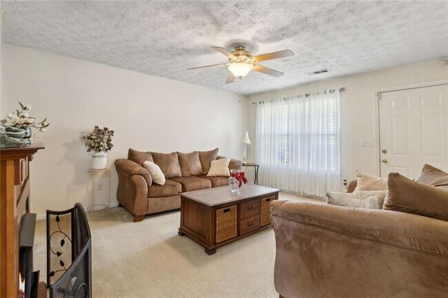 Building Photo - 436 Shenandoah Ct