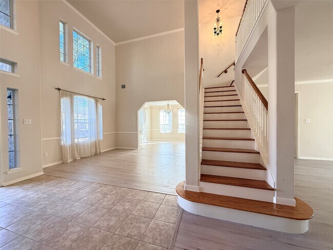 Building Photo - 410 Willow Pointe Dr