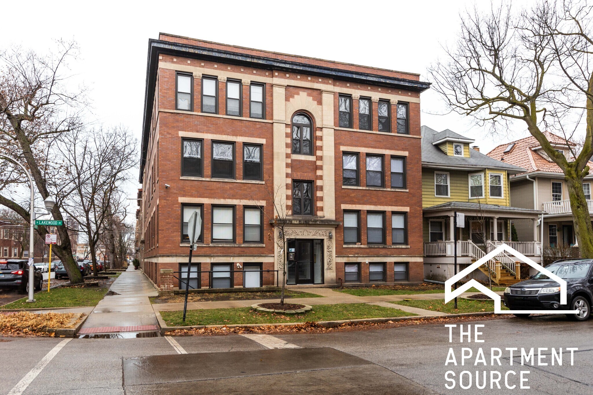 Building Photo - 6251 N Lakewood Ave