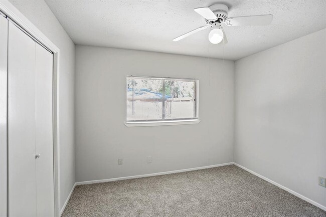 Building Photo - 24110 Griffin House Ln