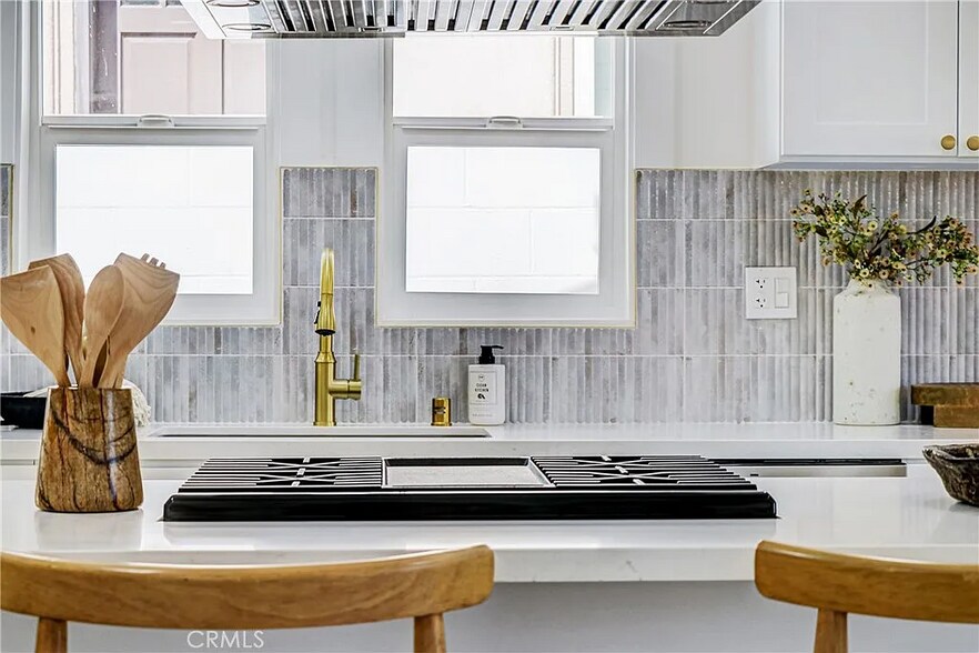 Building Photo - 1706 2nd St