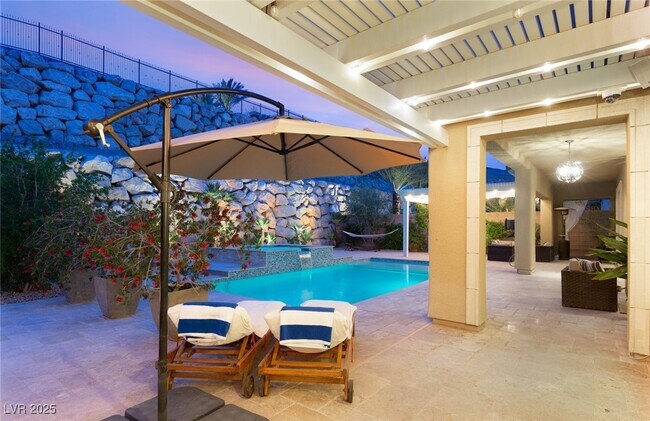 Building Photo - 21 Grand Masters Dr