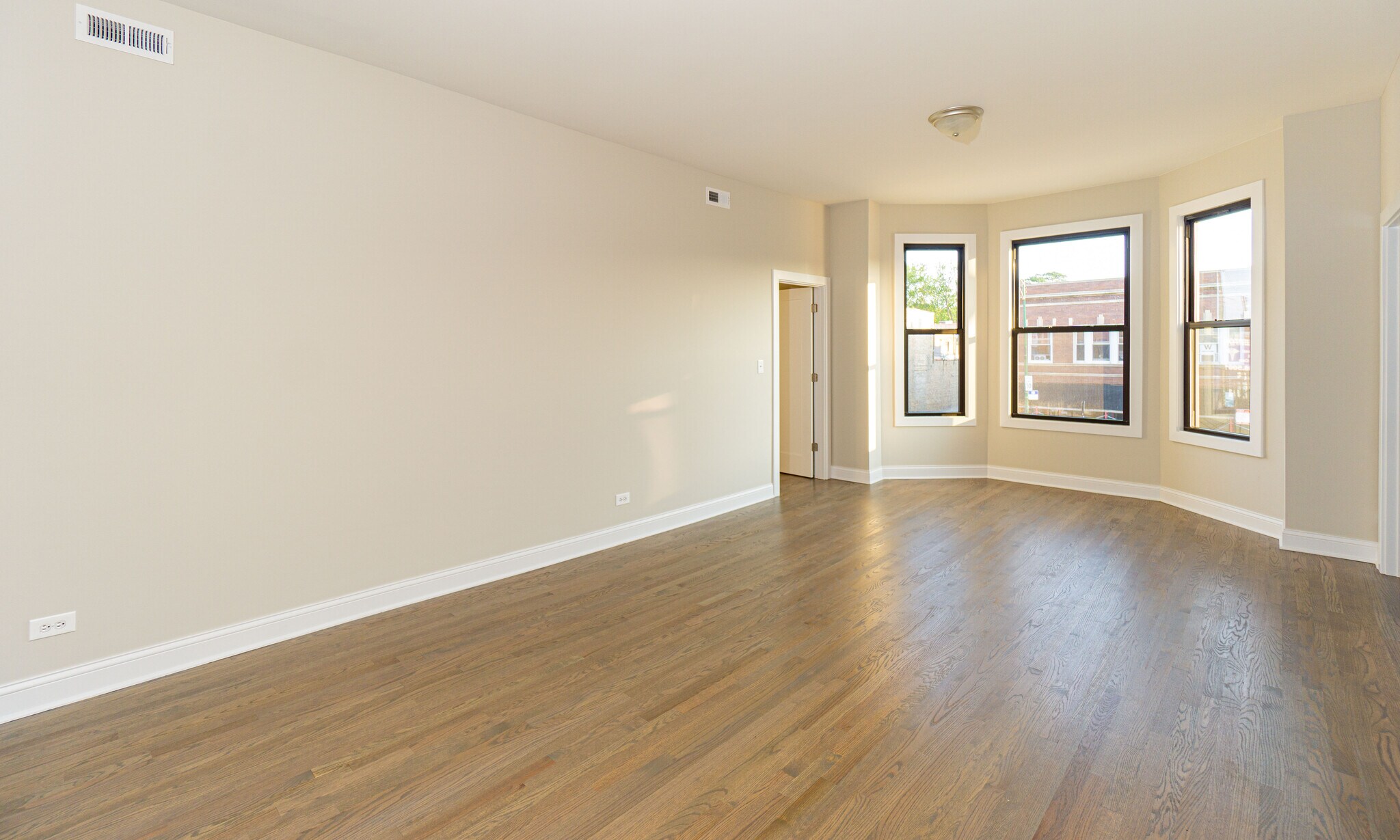 Building Photo - 3405 W Fullerton Ave