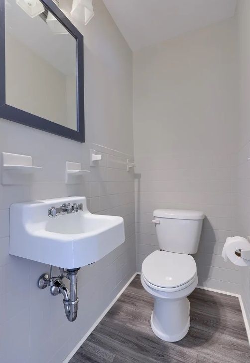 Building Photo - 131 Highview Dr